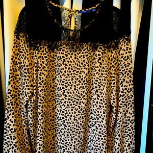 Nine West leopard lace blouse